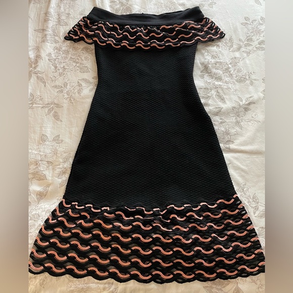Lela Rose Wave Lace Off The Shoulder Black Pink Knit Wool Mini Dress Small Glam - Picture 2 of 11
